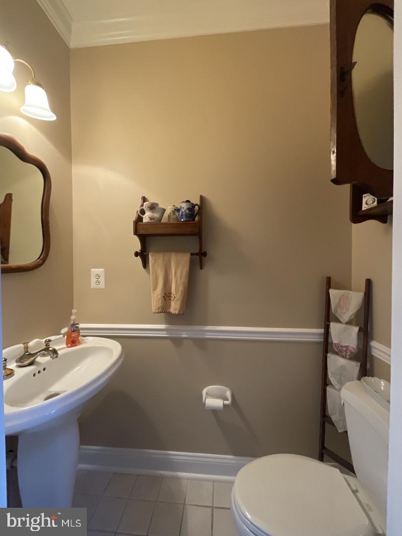 370 Throne Road Fawn Grove, PA 17321 - Photo 5 of 24 Gallery Image 5