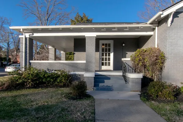 $769,900 | 200 North Academy Street, Murfreesboro, TN 37130