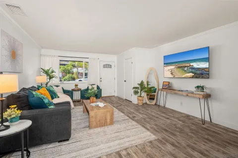 $925,000 | 168 Carey Road, Oceanside, CA 92054