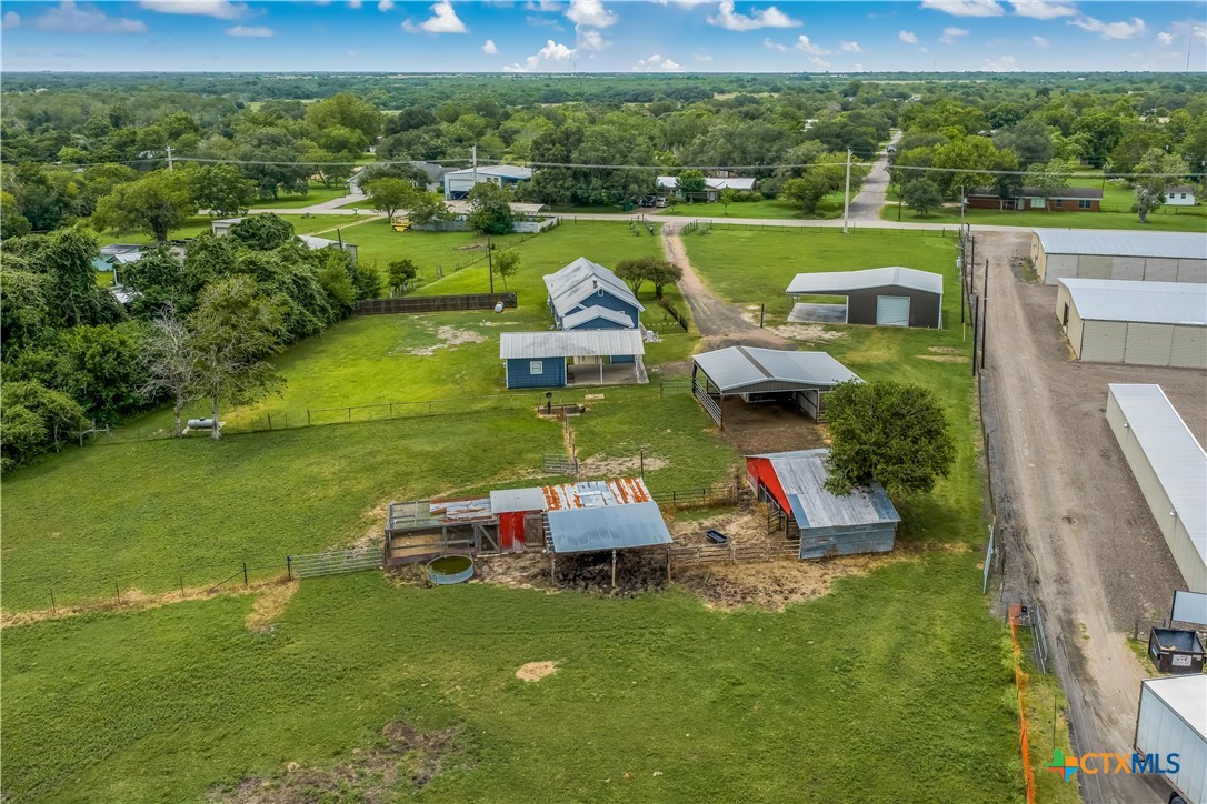 1363 Old Goliad Road Victoria, TX 77905 - Photo 29 of 31