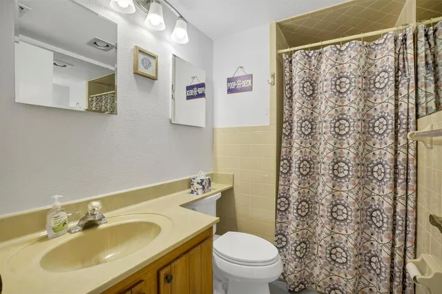 $144,000 | 10203 Village Drive, Unit 23, Lake Wales, FL 33898