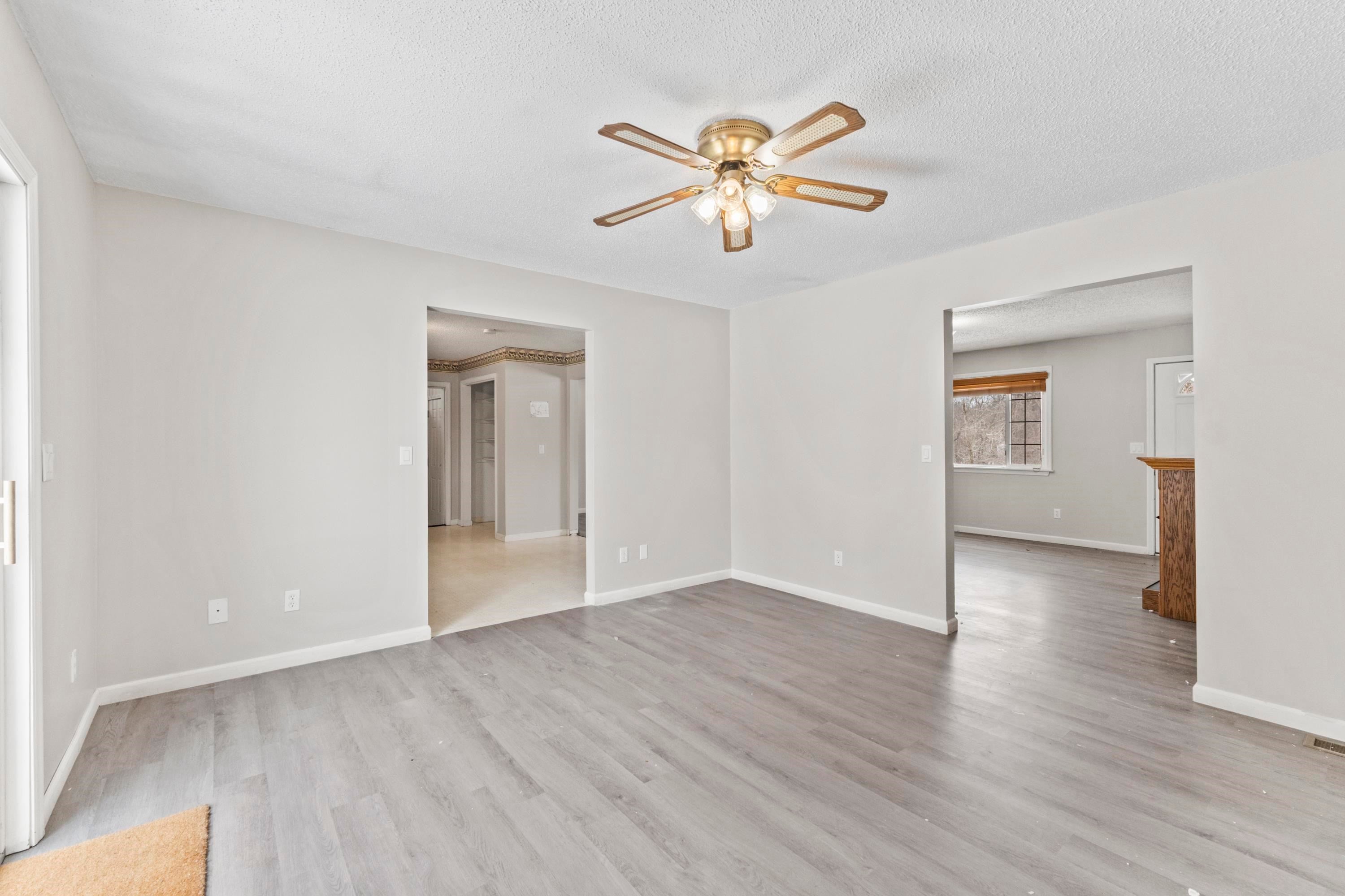 5762 Segar Hill Road Huntington, WV 25704 - Photo 12 of 27 Gallery Image 12