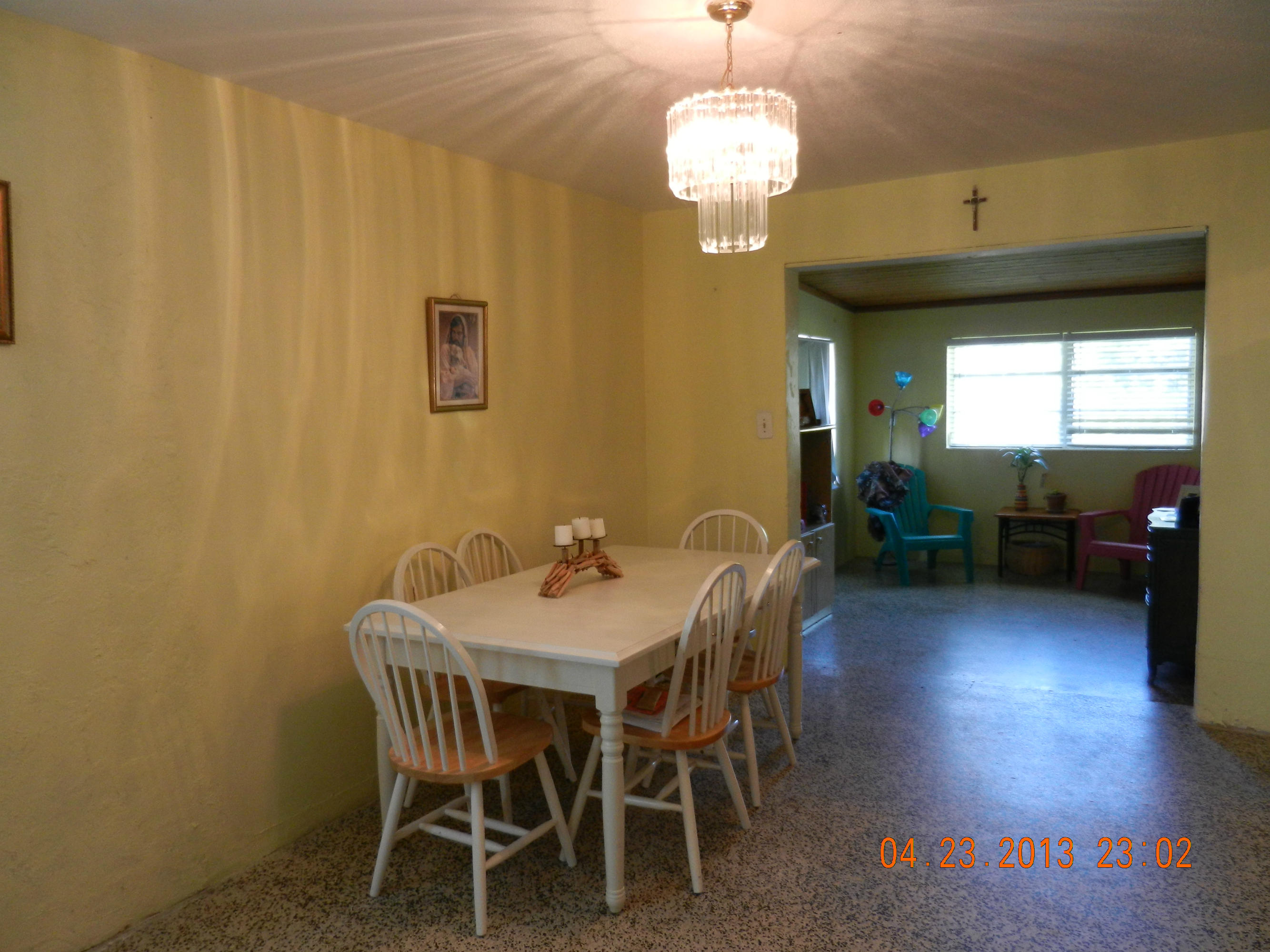 16 North End Road Key Largo, FL 33037 - Photo 7 of 13 Dining room use