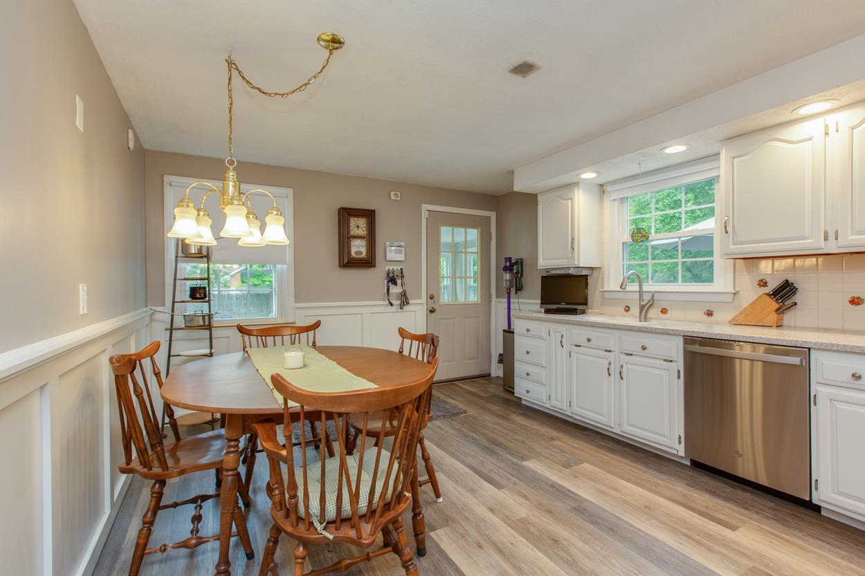 189 Rideout Road Hollis, NH 03049 - Photo 23 of 40