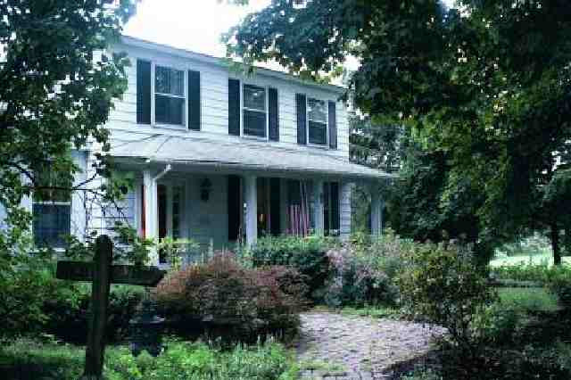 286 Riverview Road Clifton Park, NY 12148 - Photo 1 of 5 Photo 1