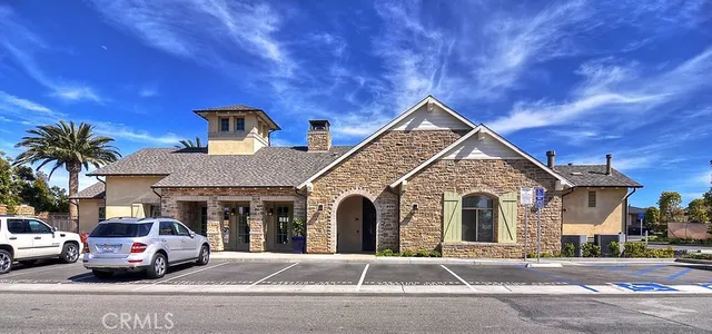 $1,890,000 | 17291 Wareham Lane, Huntington Beach, CA 92649