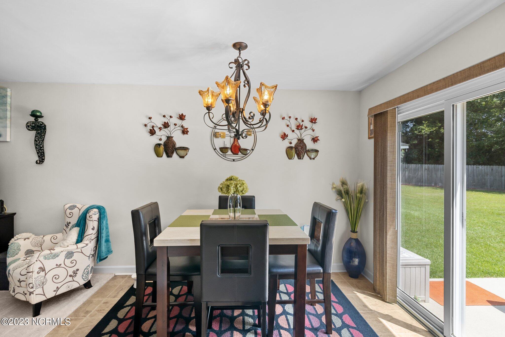 435 Rocky Run Road New Bern, NC 28562 - Photo 9 of 39 16-web-or-mls-2I3A0018-1