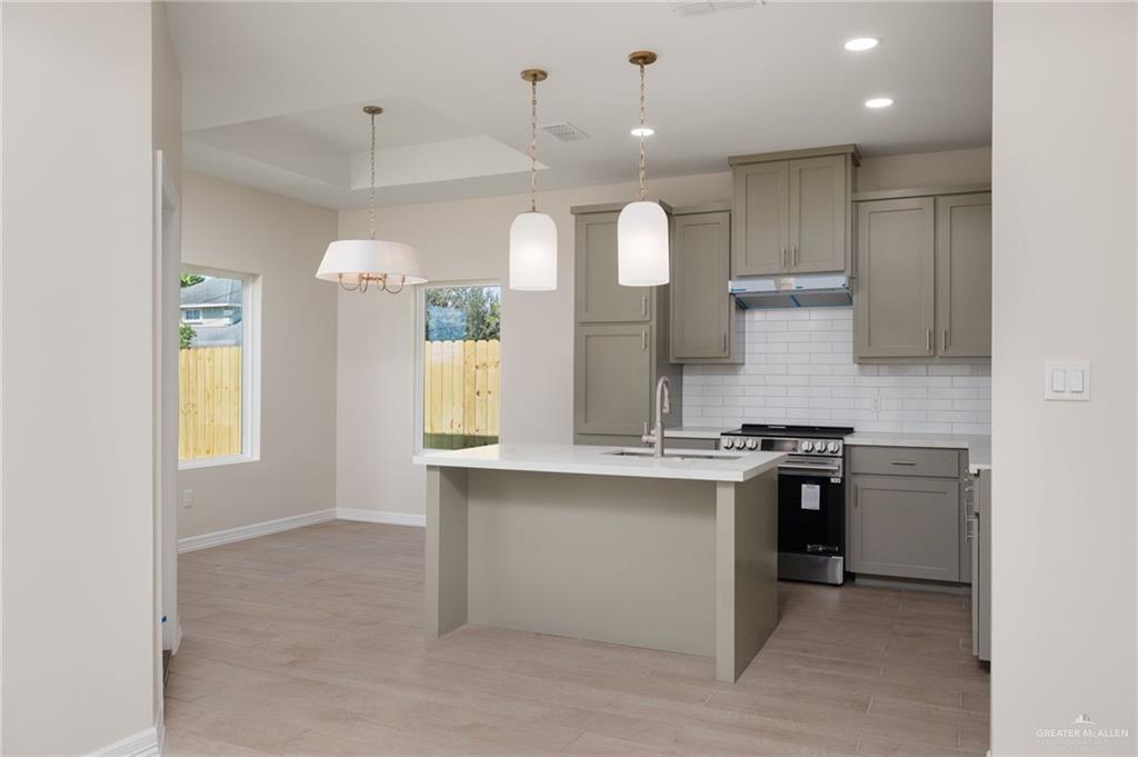 1709 Alisson Street Alton, TX 78573 - Photo 4 of 12