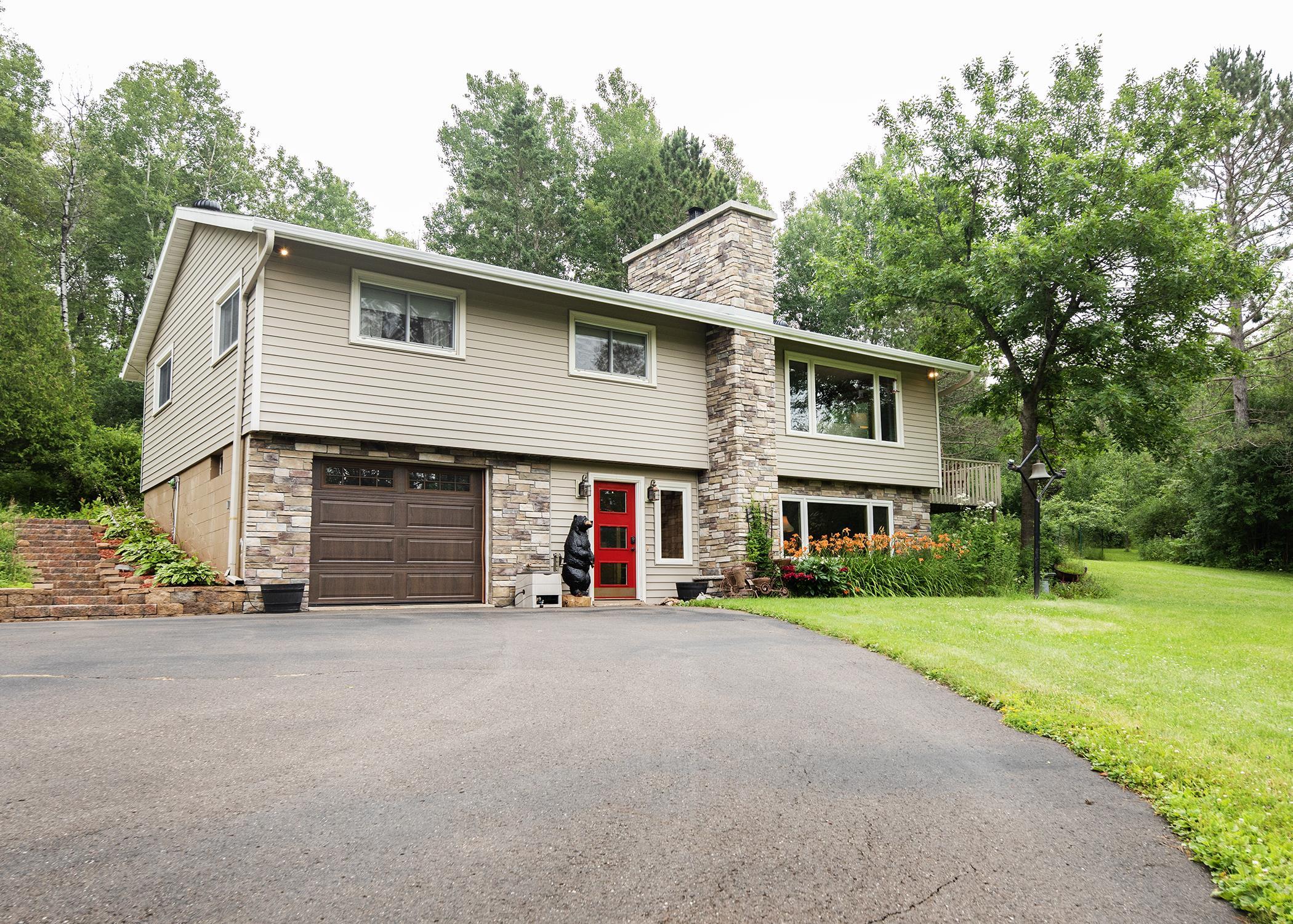 2920 Getchell Road Duluth, MN 55810 - Photo 1 of 47 Gallery Image 1