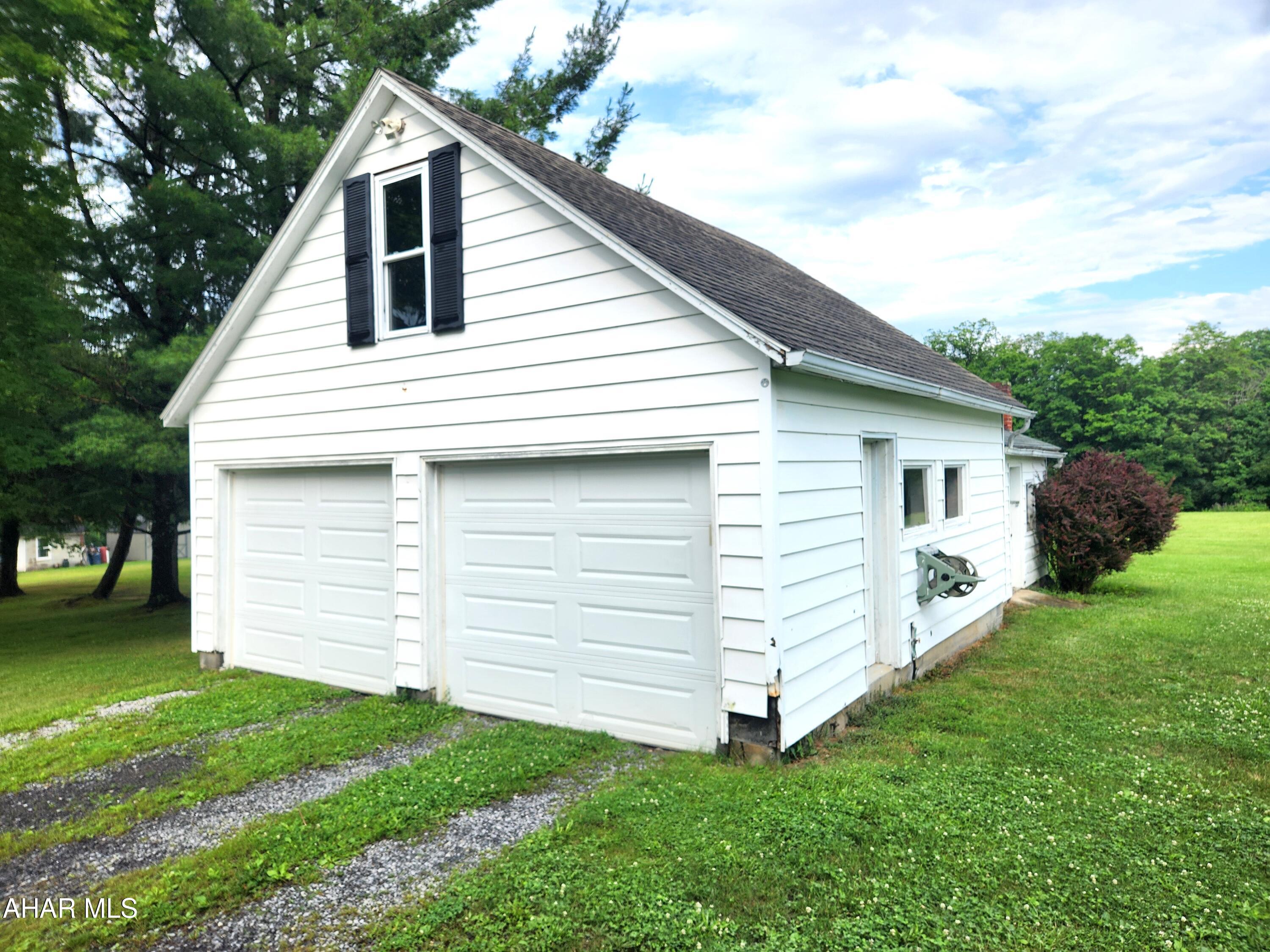 4730 Cortland Road New Paris, PA 15554 - Photo 26 of 44