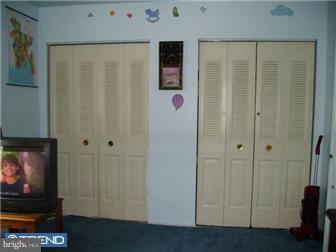 1102 Timber Creek Road, Unit 1102 Clementon, NJ 08021 - Photo 5 of 10 Bedroom 2