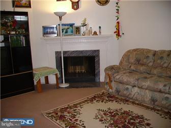 1102 Timber Creek Road, Unit 1102 Clementon, NJ 08021 - Photo 7 of 10 Living Room