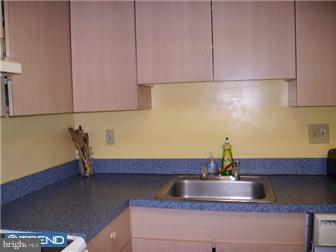 1102 Timber Creek Road, Unit 1102 Clementon, NJ 08021 - Photo 8 of 10 Kitchen