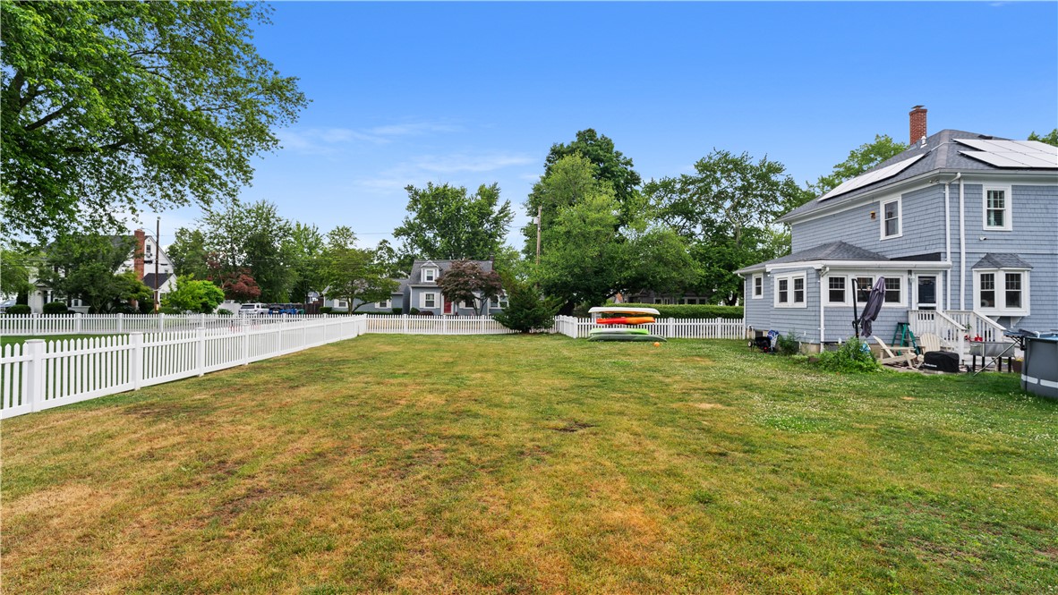 29 Burt Street Warwick, RI 02886 - Photo 40 of 46