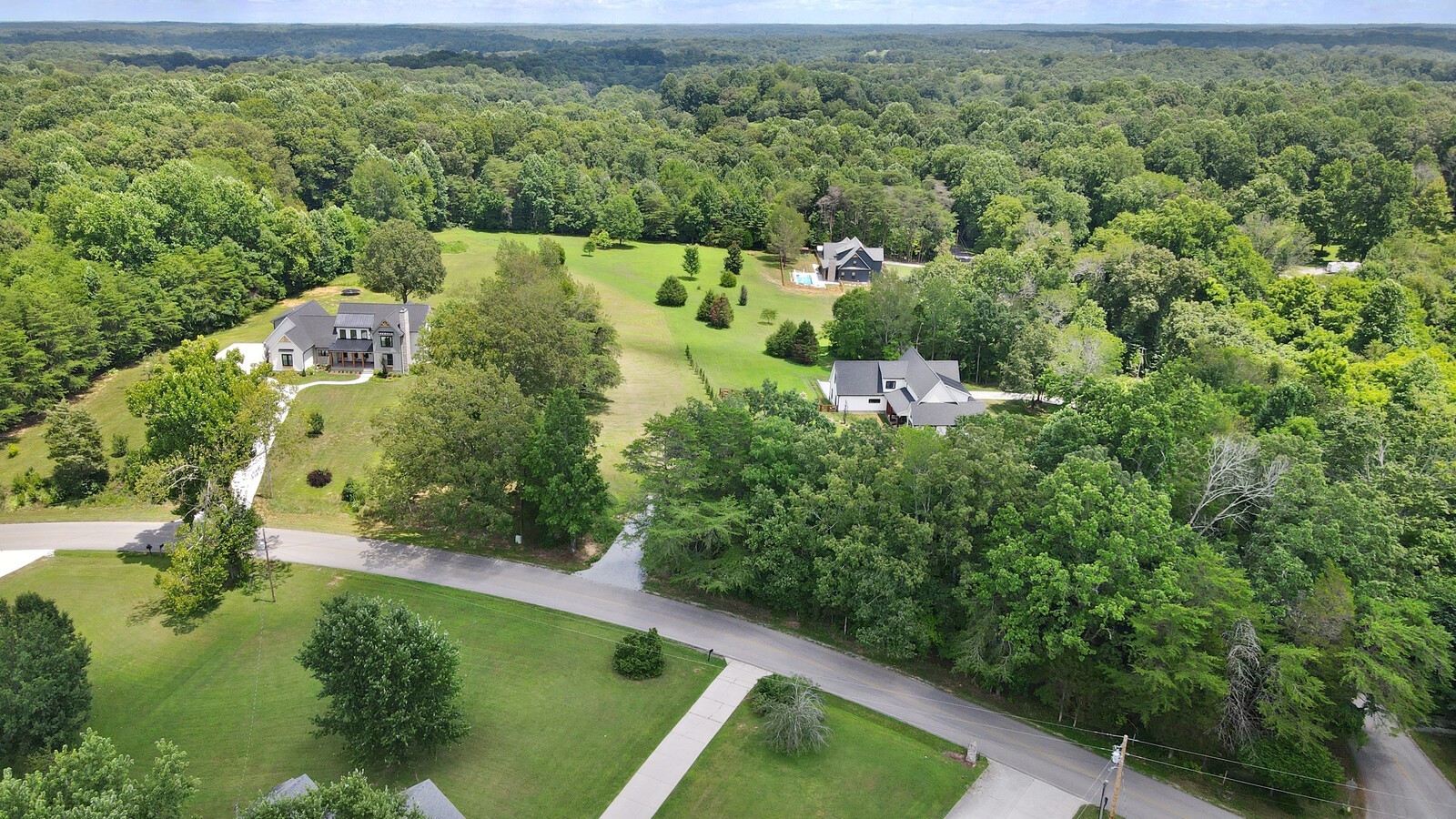 1995 Spencer Mill Road Burns, TN 37029 - Photo 5 of 8