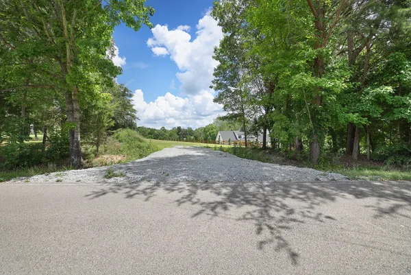 $190,000 | 1995 Spencer Mill Road, Burns, TN 37029