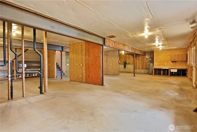 $1,699,000 | 2151 North Bluff Road, Greenbank, WA 98253