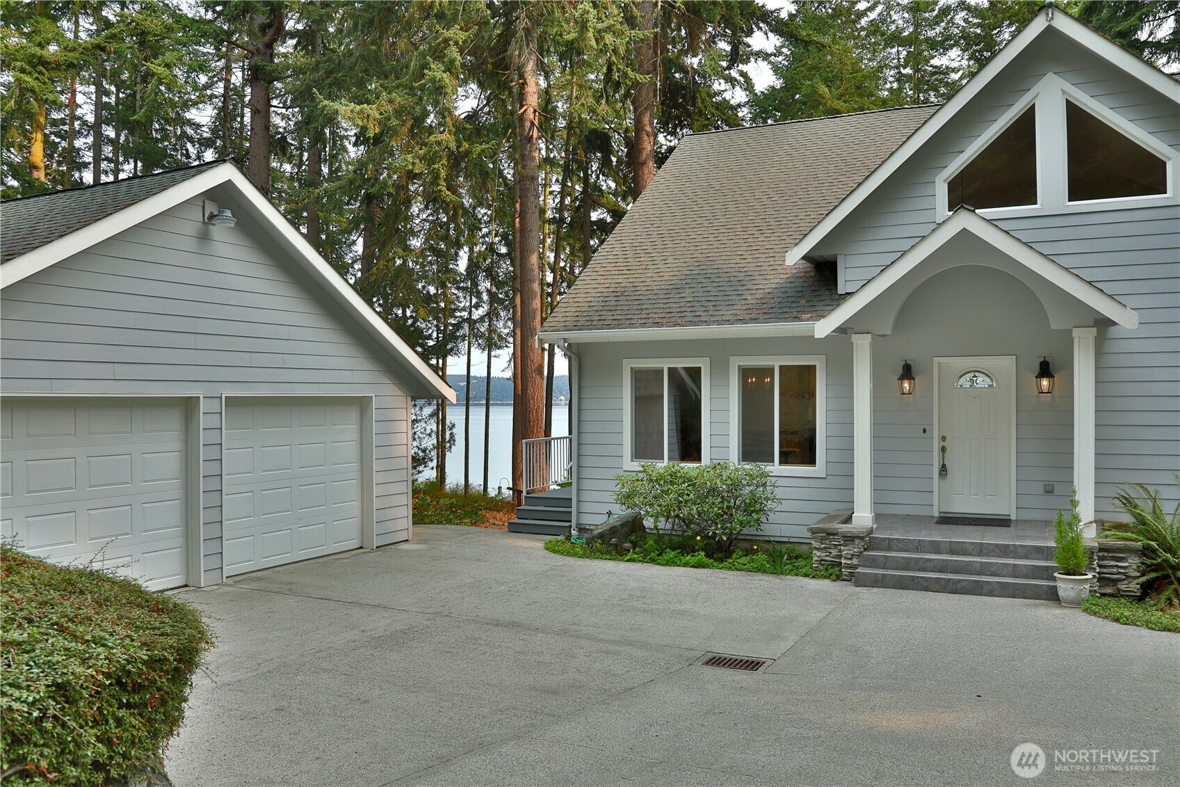 2151 North Bluff Road Greenbank, WA 98253 - Photo 25 of 40