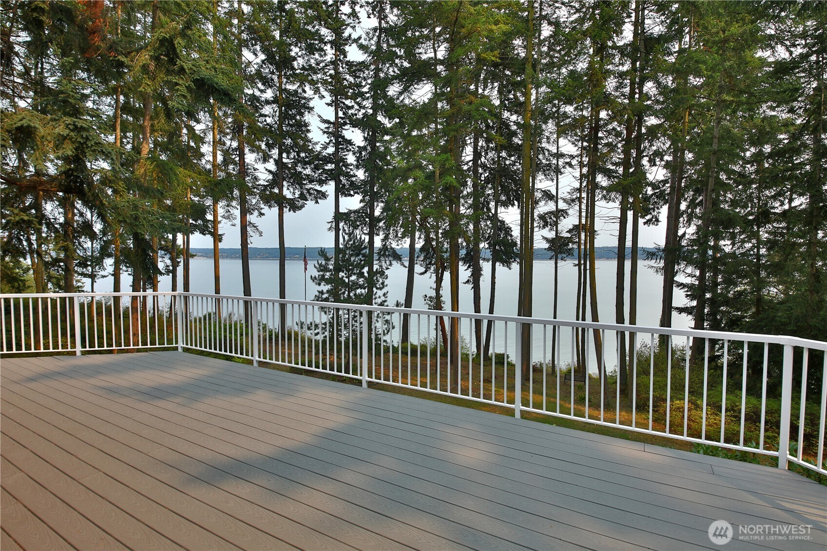 2151 North Bluff Road Greenbank, WA 98253 - Photo 26 of 40