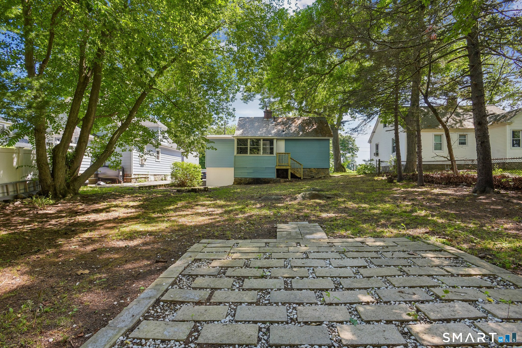 42 Godfrey Street Groton, CT 06340 - Photo 28 of 32