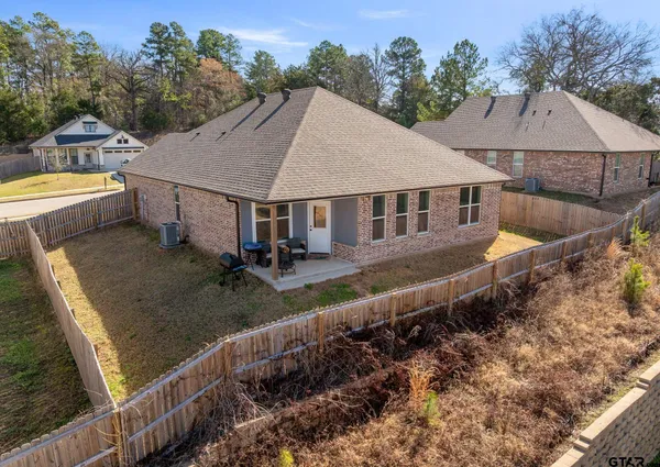 $349,000 | 8435 Lakeway Drive, Tyler, TX 75703