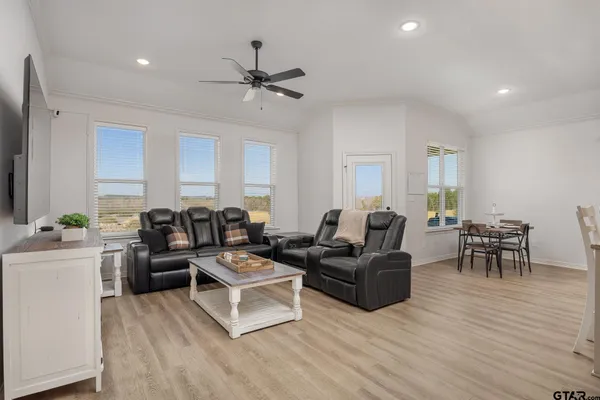 $349,000 | 8435 Lakeway Drive, Tyler, TX 75703