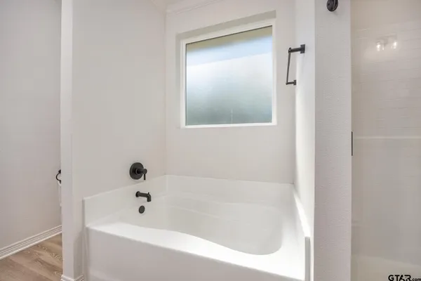 $349,000 | 8435 Lakeway Drive, Tyler, TX 75703