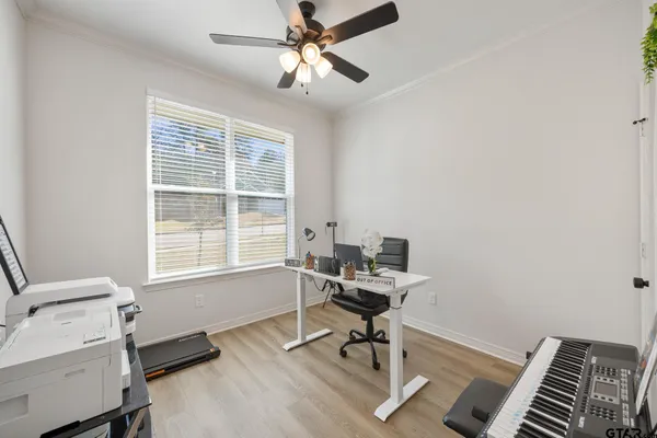 $349,000 | 8435 Lakeway Drive, Tyler, TX 75703