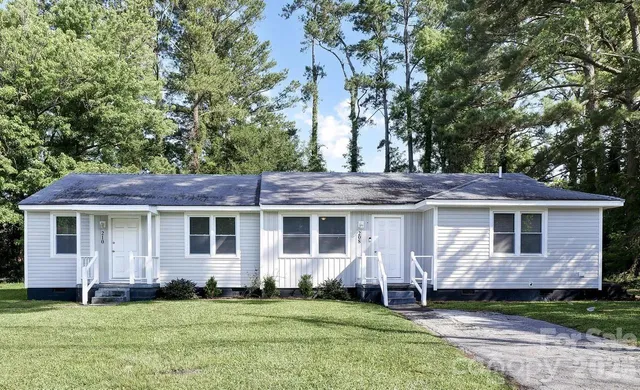 $275,000 | 208-210 York Street, Jacksonville, NC 28540