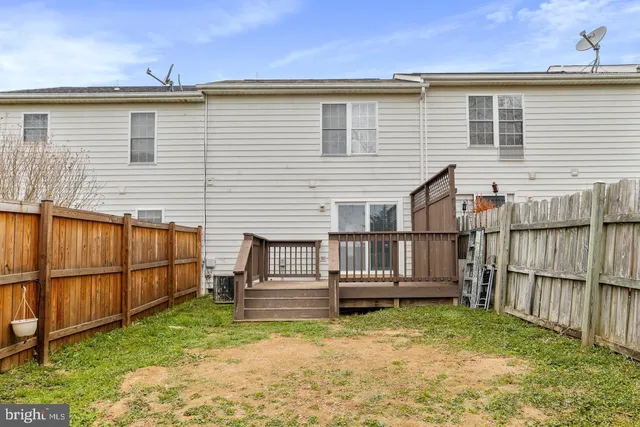 $1,845 | 302 Freeton Court, Stephens City, VA 22655