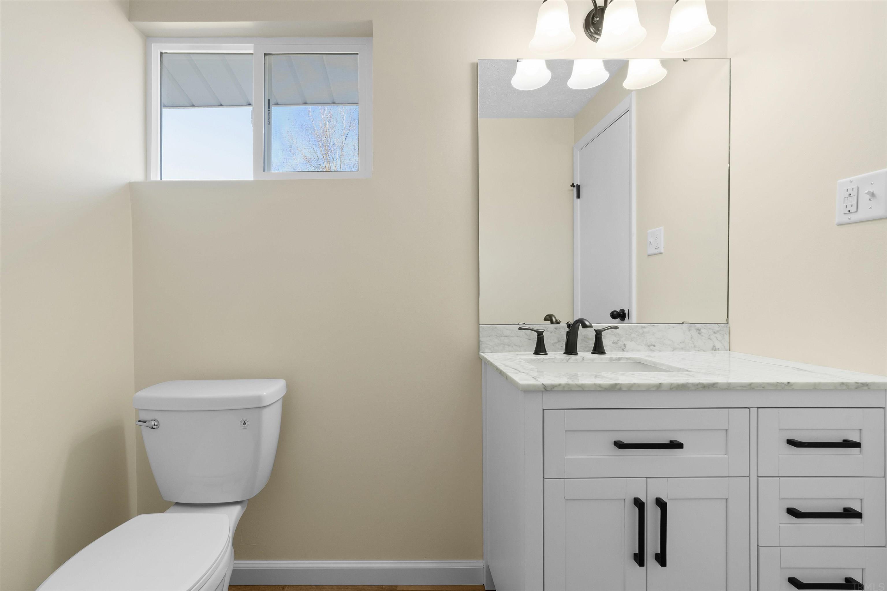 6403 West Division Line Road Delphi, IN 46923 - Photo 15 of 30 Gallery Image 15