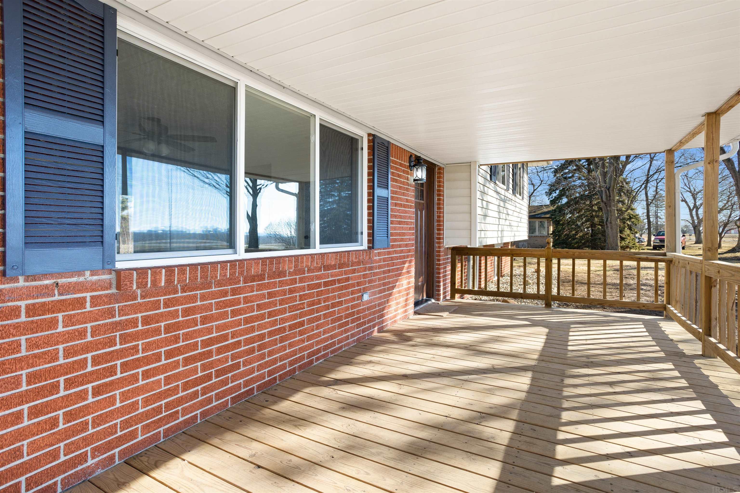 6403 West Division Line Road Delphi, IN 46923 - Photo 3 of 30 Gallery Image 3