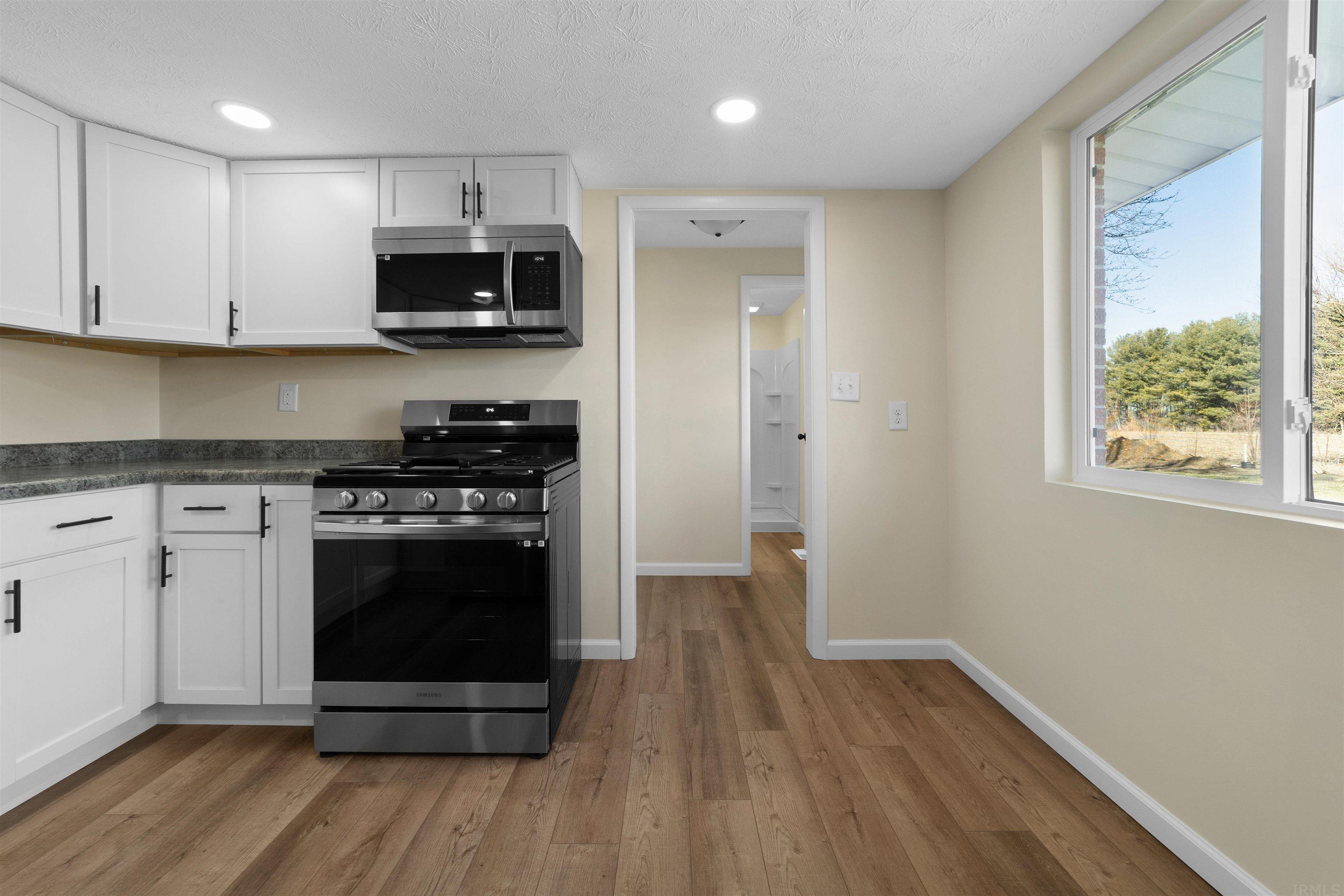 6403 West Division Line Road Delphi, IN 46923 - Photo 10 of 30 Gallery Image 10