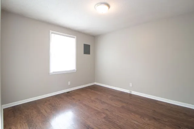 $780 | 1436 McCan Drive, Unit A, Clarksville, TN 37043