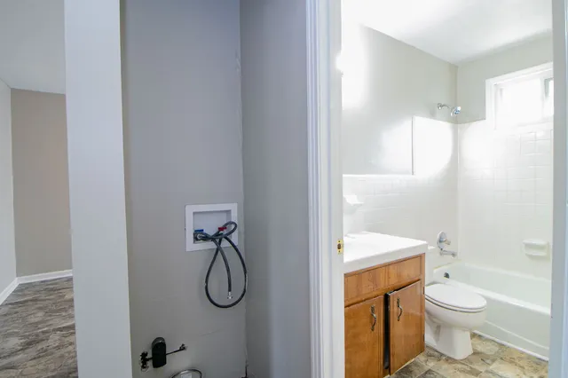 $780 | 1436 McCan Drive, Unit A, Clarksville, TN 37043