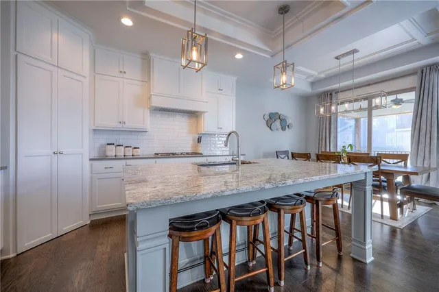 $575,000 | 21739 West 116th Terrace, Olathe, KS 66061