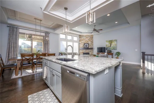 $575,000 | 21739 West 116th Terrace, Olathe, KS 66061