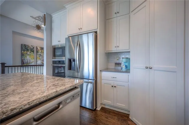 $575,000 | 21739 West 116th Terrace, Olathe, KS 66061