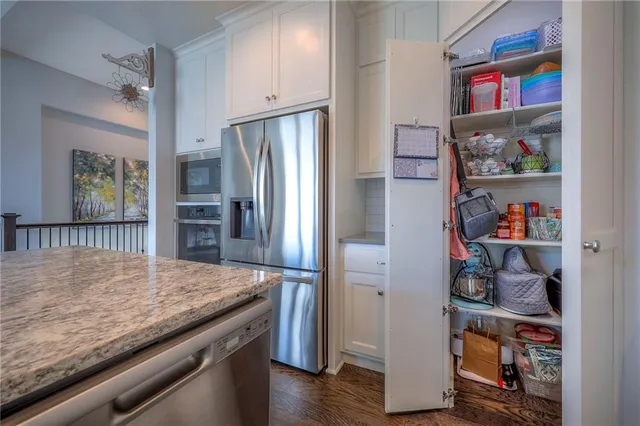 $575,000 | 21739 West 116th Terrace, Olathe, KS 66061