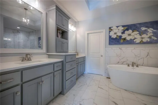 $575,000 | 21739 West 116th Terrace, Olathe, KS 66061