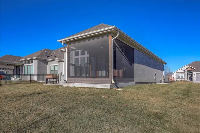 $575,000 | 21739 West 116th Terrace, Olathe, KS 66061