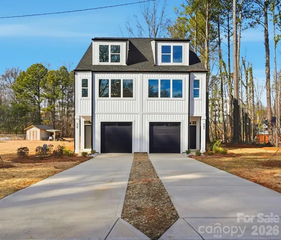 $794,900 | 339 Gray Drive, Charlotte, NC 28213
