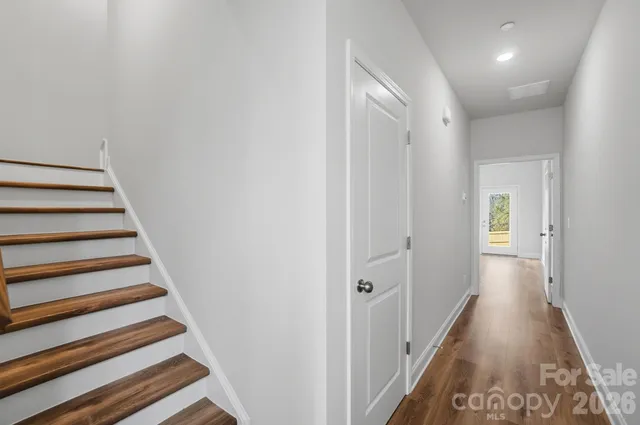 $794,900 | 339 Gray Drive, Charlotte, NC 28213