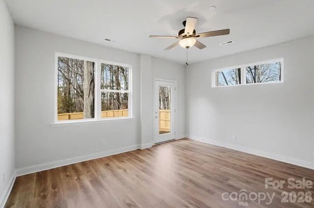 $794,900 | 339 Gray Drive, Charlotte, NC 28213