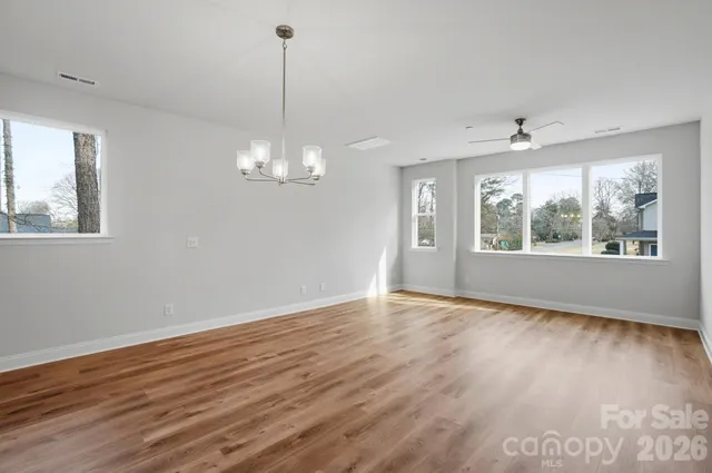 $794,900 | 339 Gray Drive, Charlotte, NC 28213