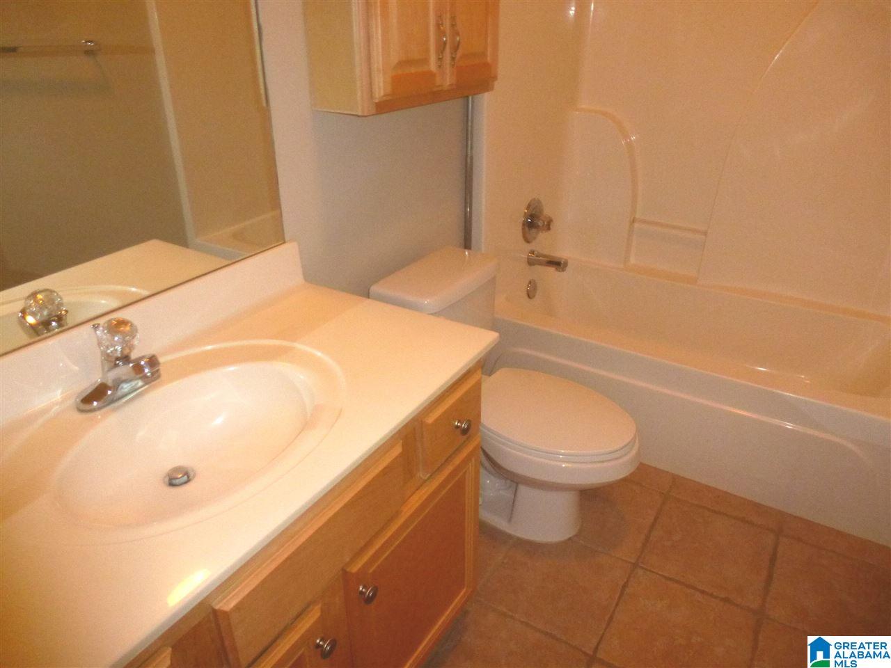 244 Queens Gate Alabaster, AL 35114 - Photo 20 of 31