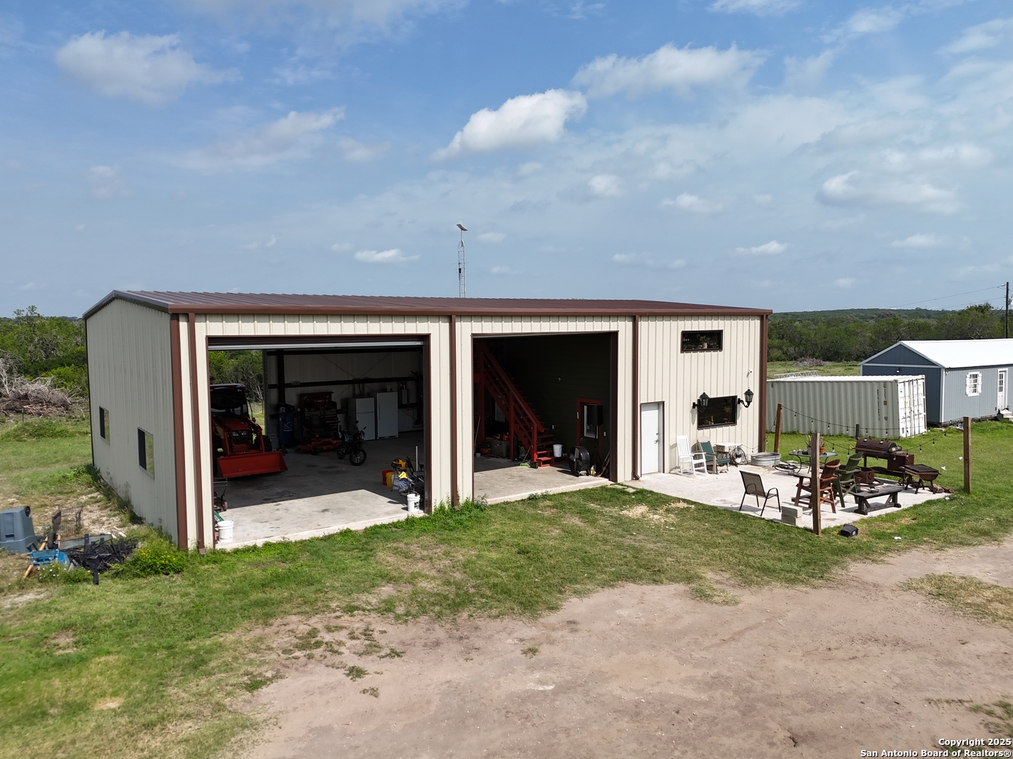 4552 Mineral Cemetery Road Beeville, TX 78102 - Photo 15 of 39