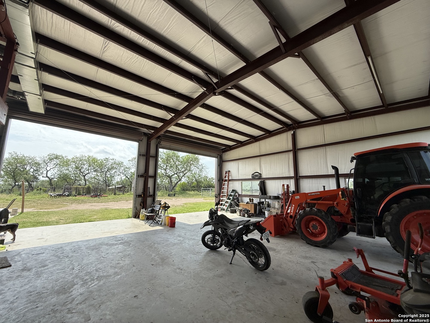 4552 Mineral Cemetery Road Beeville, TX 78102 - Photo 19 of 40 a view of car parking