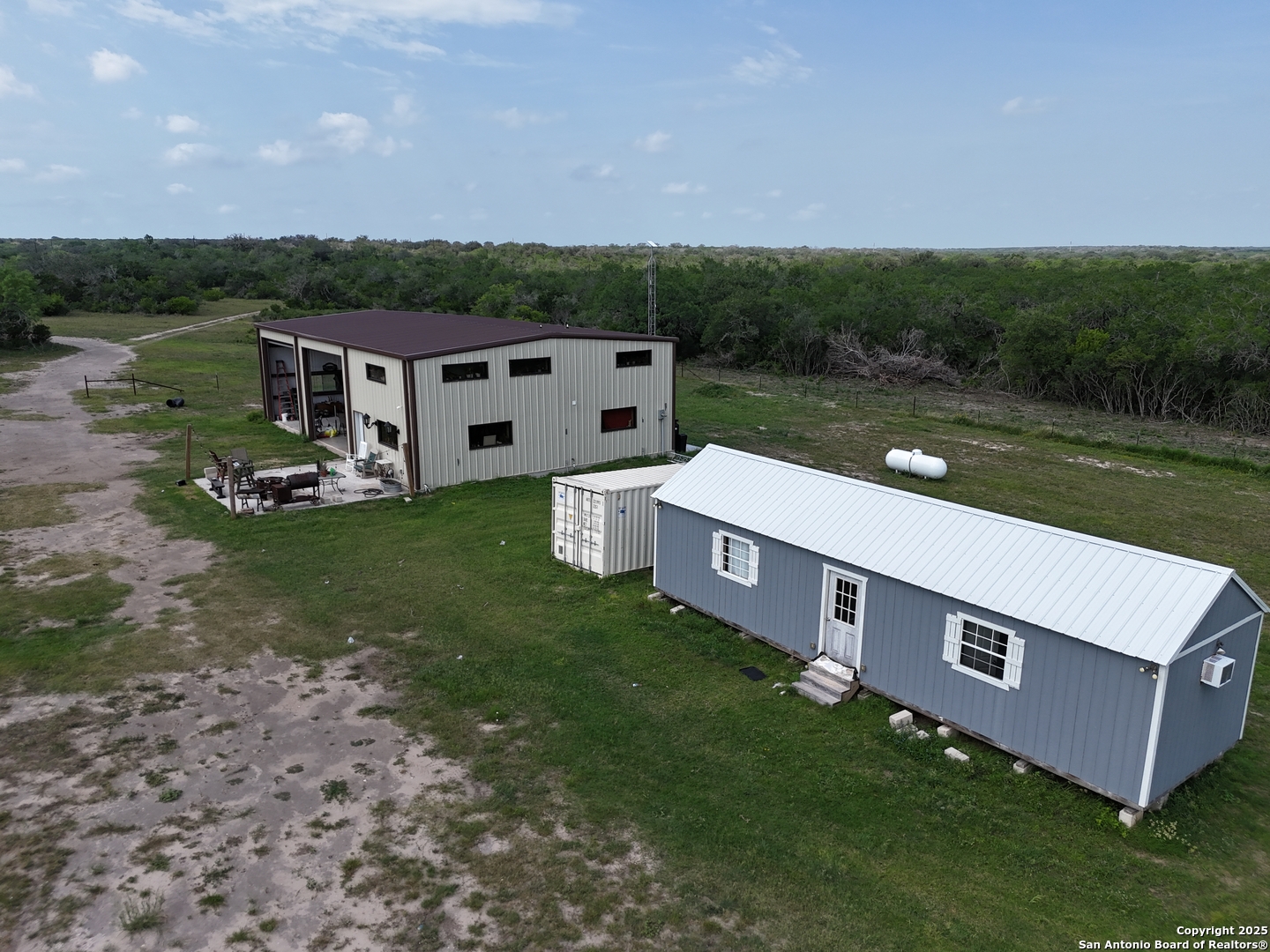 4552 Mineral Cemetery Road Beeville, TX 78102 - Photo 9 of 39