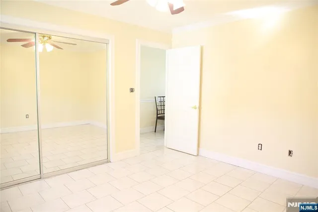 $3,200 | 2 Harvey Avenue, Unit A, Rochelle Park, NJ 07662